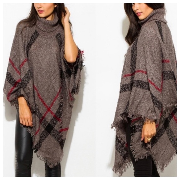 12 Boho Oversized Plaid Poncho - Picture 2 of 4